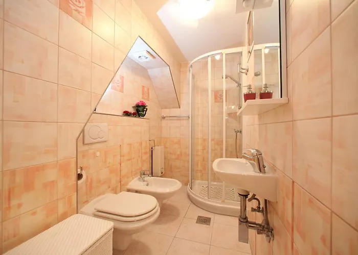 Bella Villa *